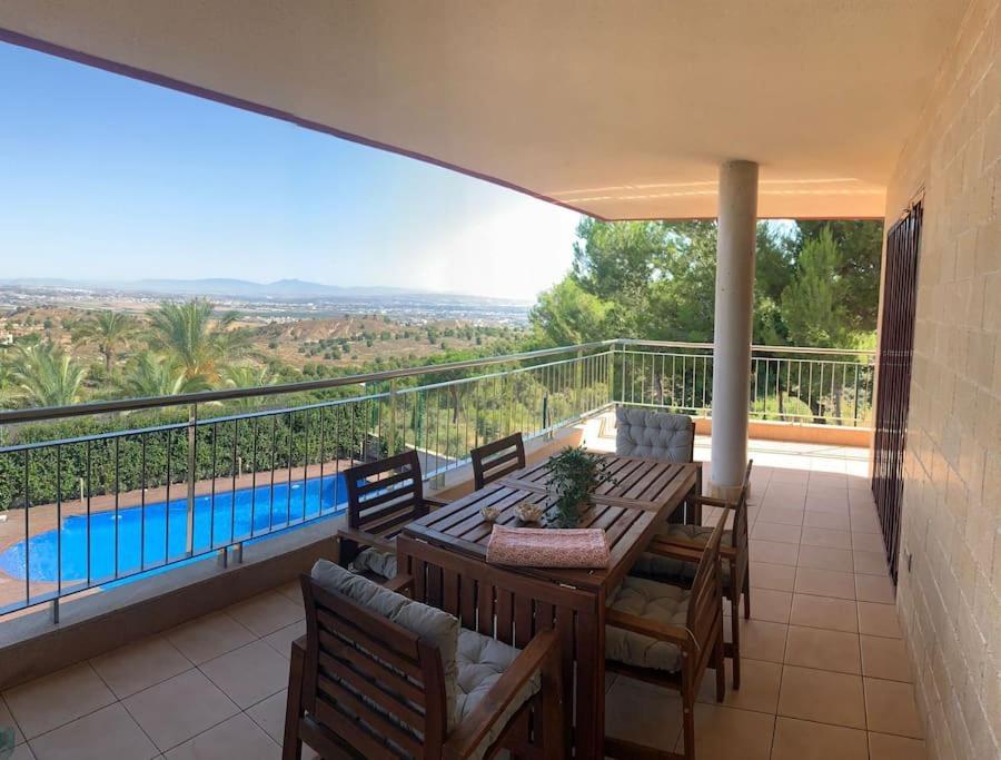Villa Gloria Los Lopez Bagian luar foto